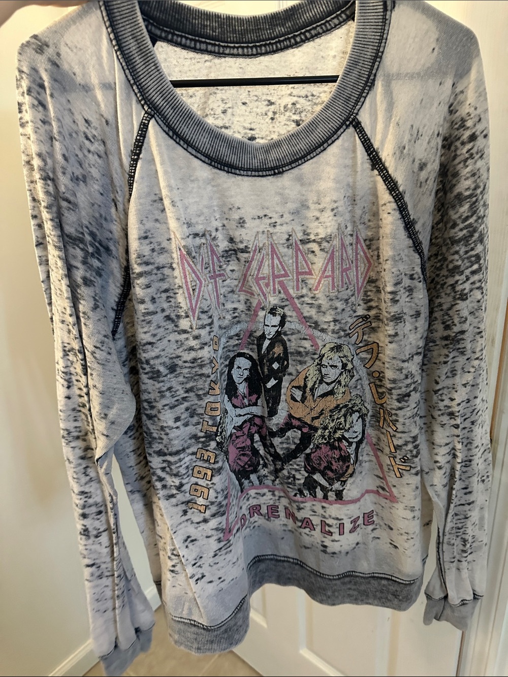 Graphic Def Leppard Pullover Sweatshirt - Gray